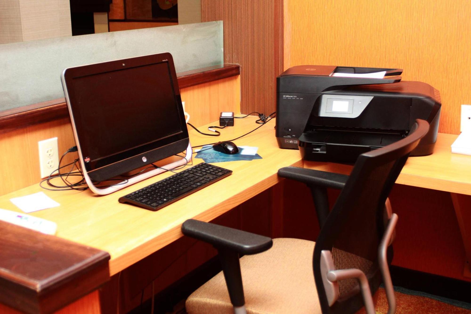 Fairfield & By Marriott Hotel 3*